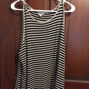 Old navy striped tank xl